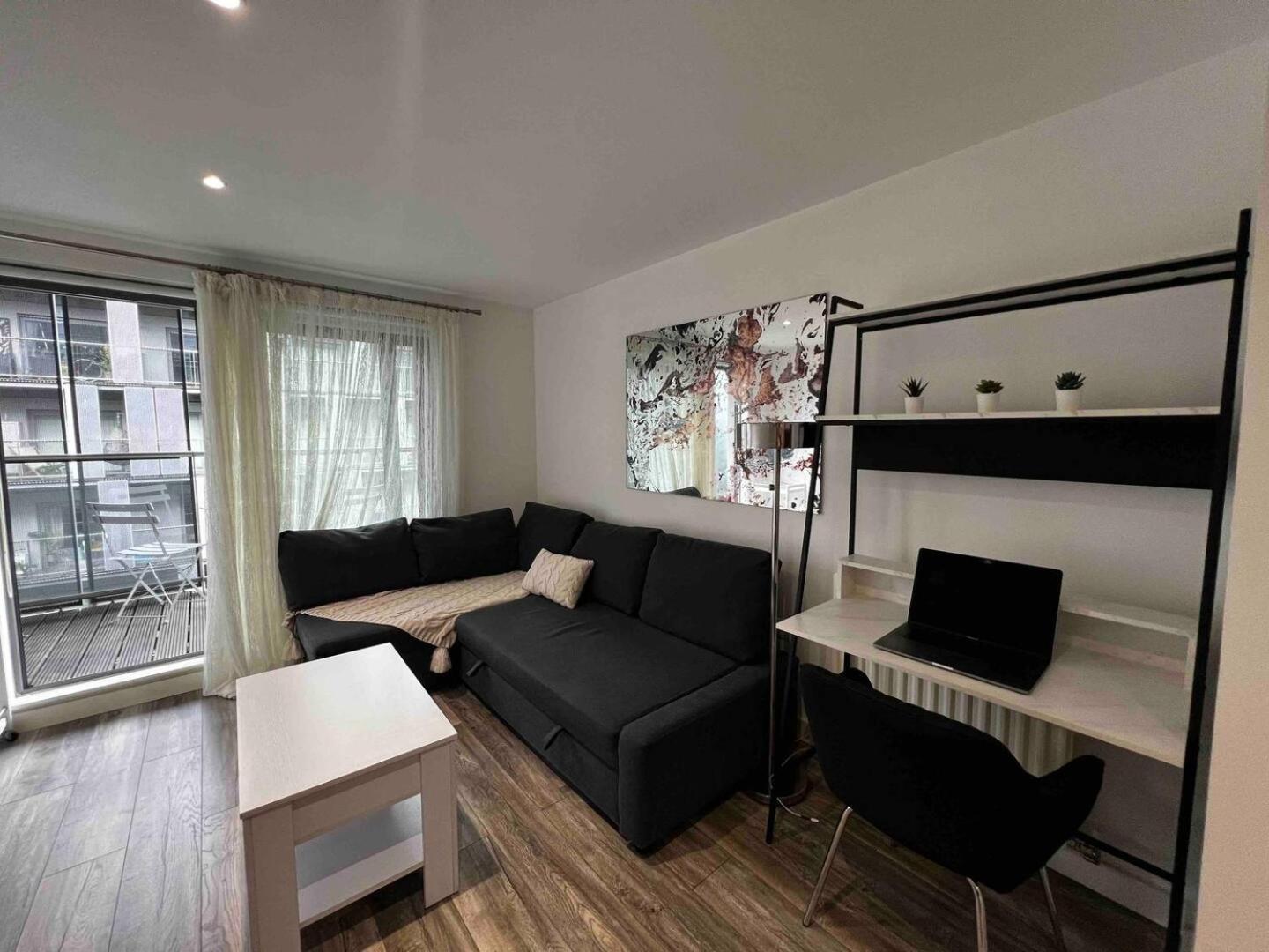 Appartement Stylish 1-Bed Flat With Sofa-Bed In Londres Extérieur photo